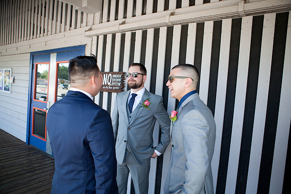 Riley & Bud | West Coast Pictures