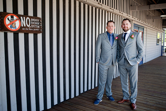 Riley & Bud | West Coast Pictures